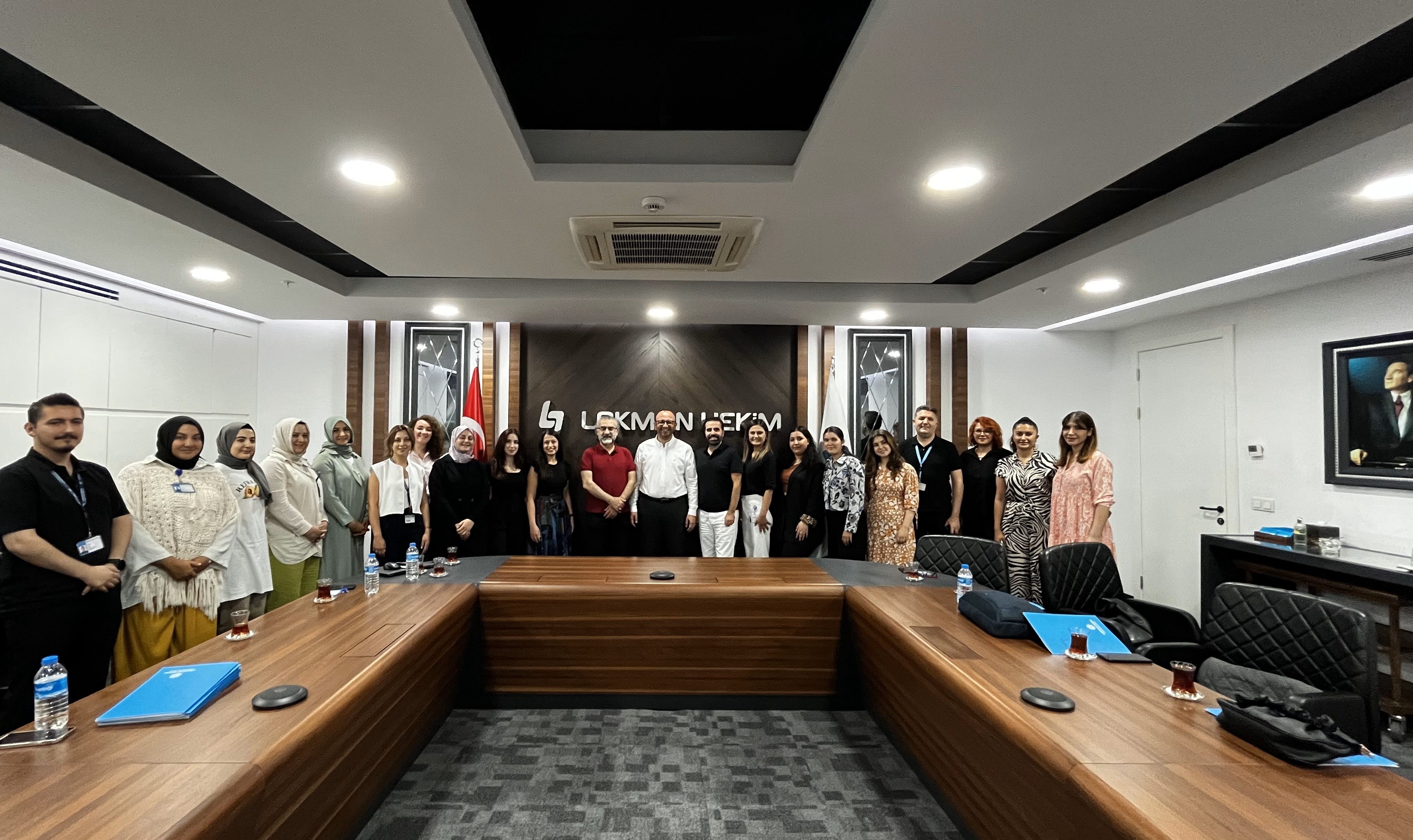 - Lokman Hekim Sağlık Grubu'nda Hasta Hizmetleri Eğitim Programı Başarıyla Tamamlandı