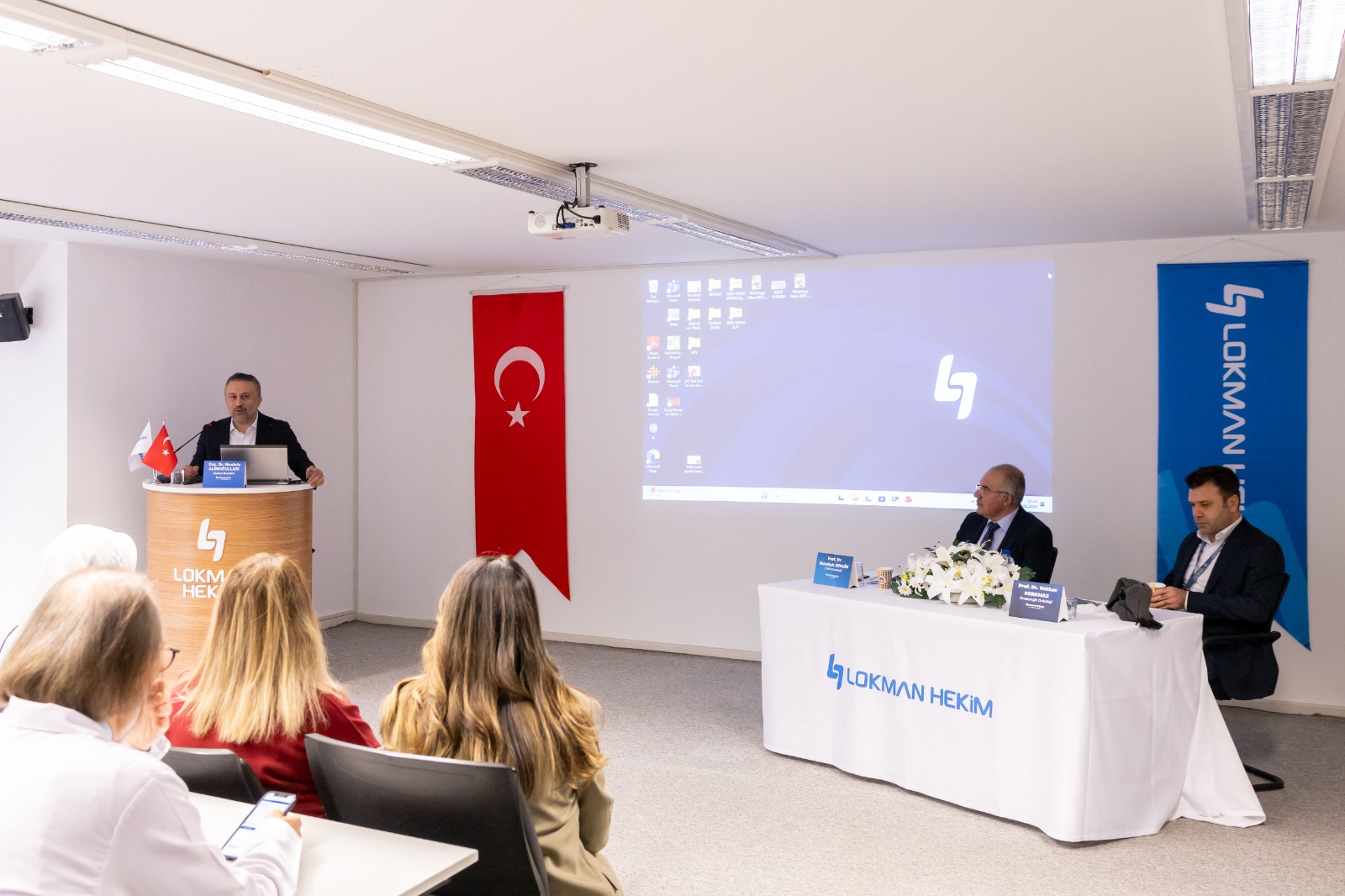 Sağlık Rehberi - Lokman Hekim Akay Hastanesi'nde Serviks Kanseri Farkındalık Ayı Kapsamında Etkinlik Düzenlendi