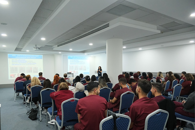 LHÜ Ankara Hastanesi'nde ''Hemşirelikte Uygulama Programı'' Gerçekleştirildi